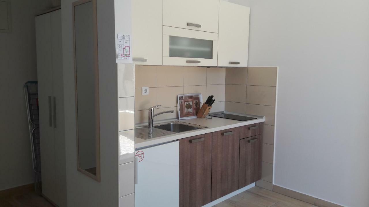 Apartment Tea Primosten Exterior photo